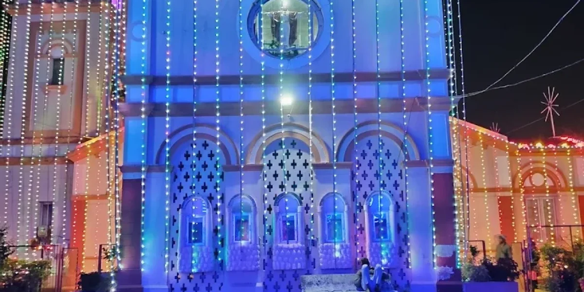 Sacred Heart Church – Mhow
