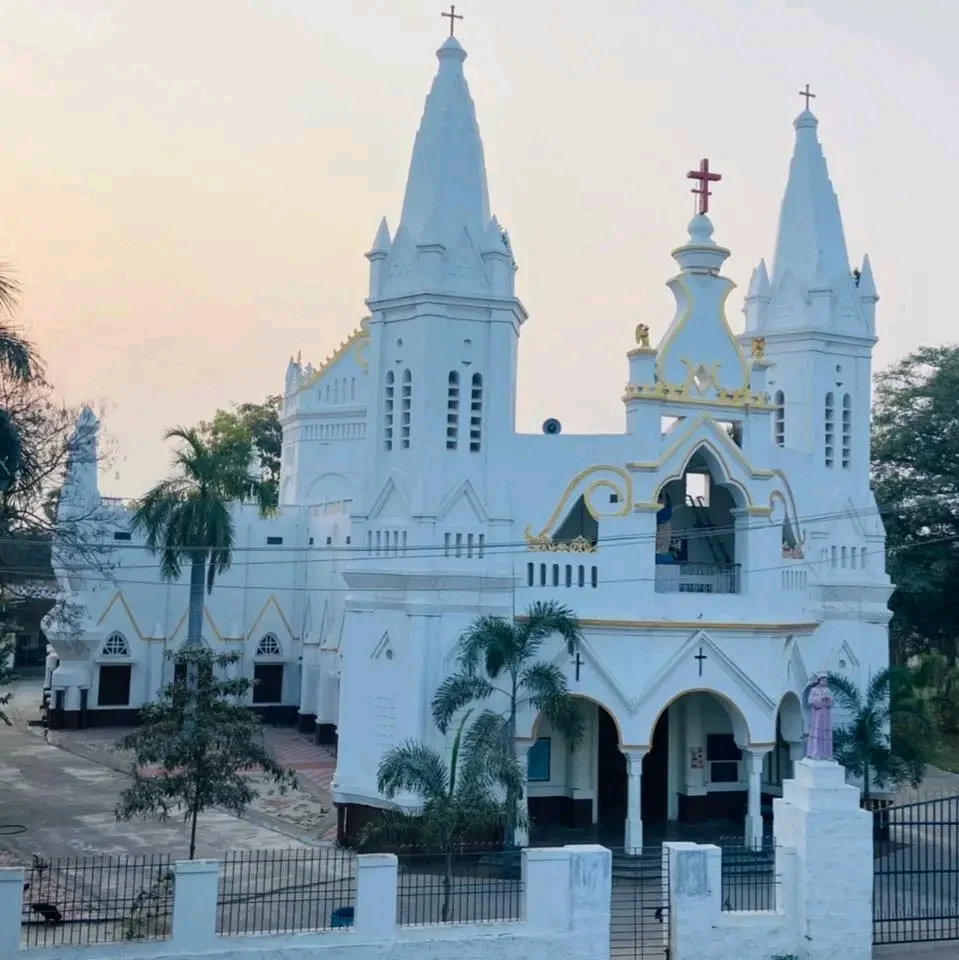 Assumption Church – Dharkast