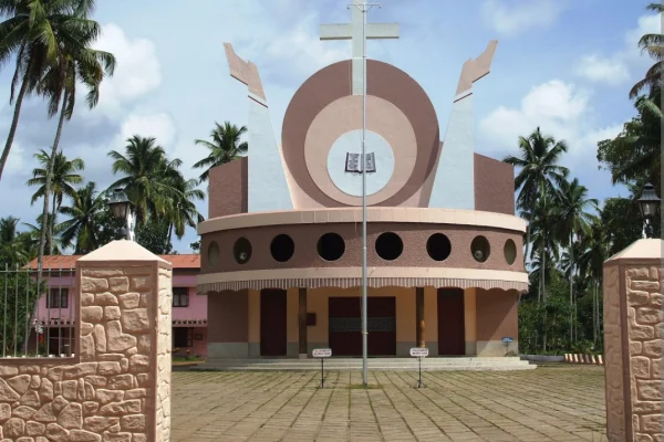 Holy Family Church – Avittathur