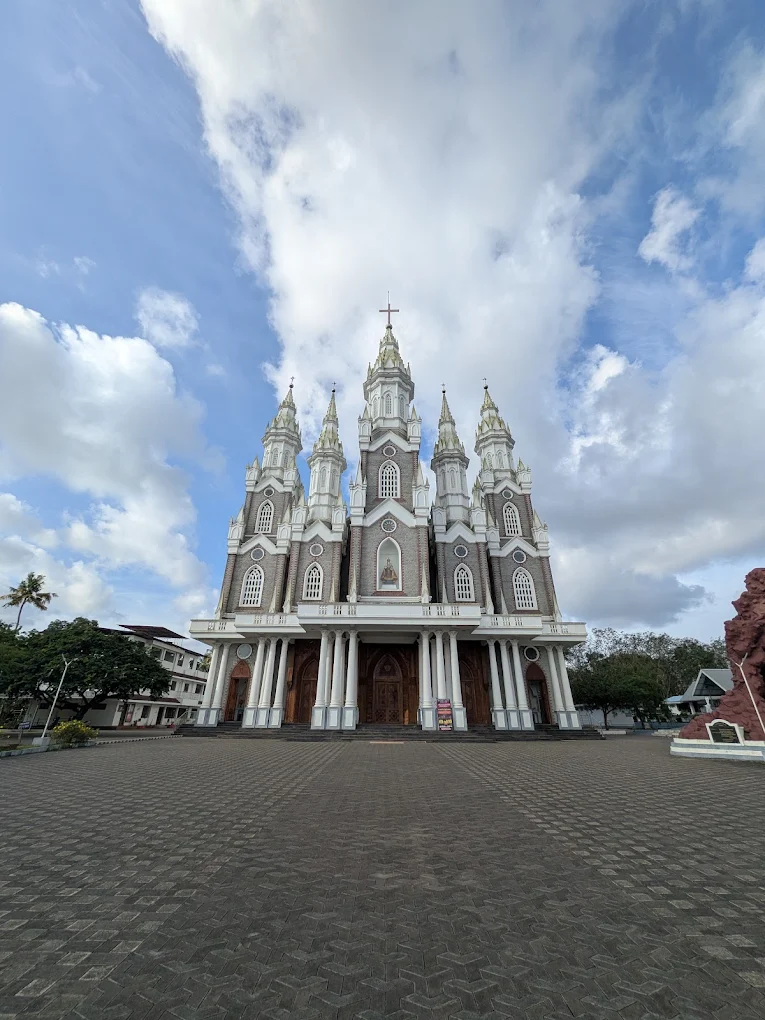 Infant Jesus Church – Kallettumkara
