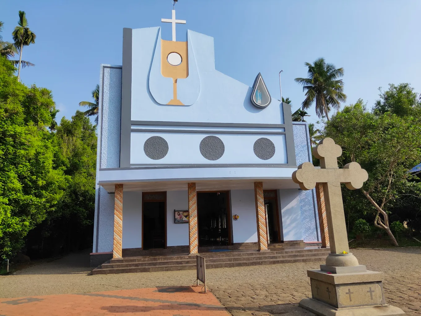 Mary Immaculate Church – Kuzhur