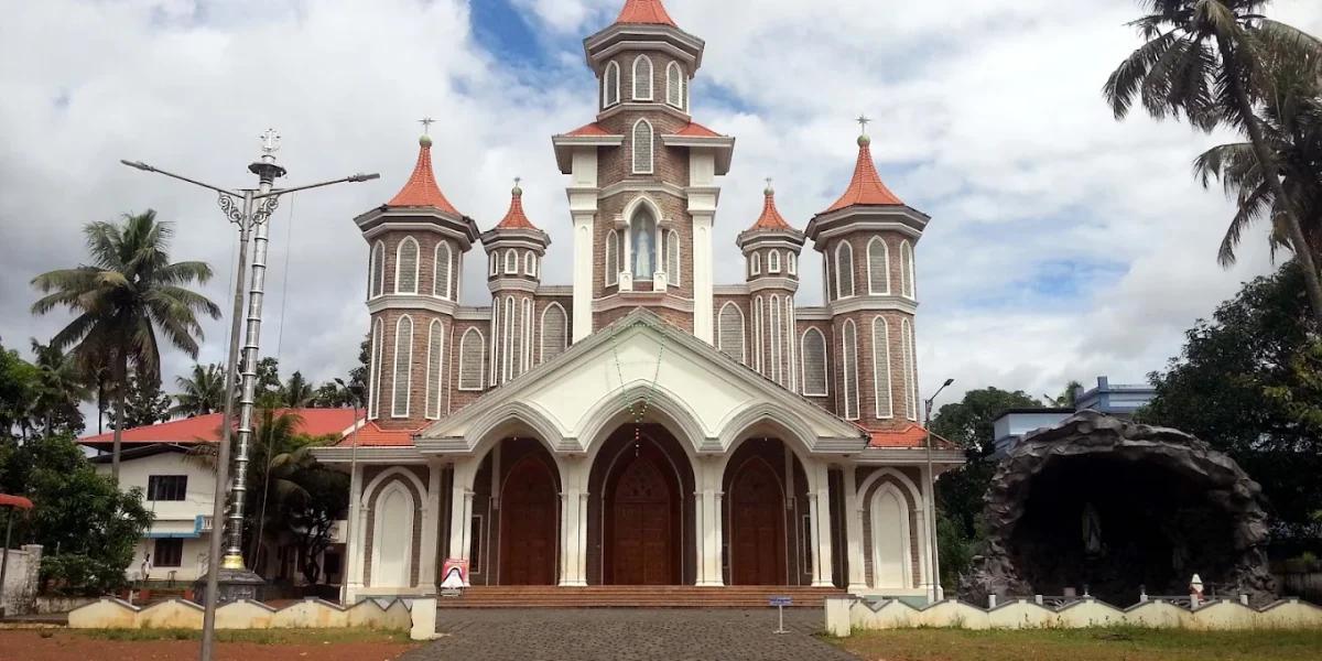 Our Lady of Grace Church – Thuruthiparambu