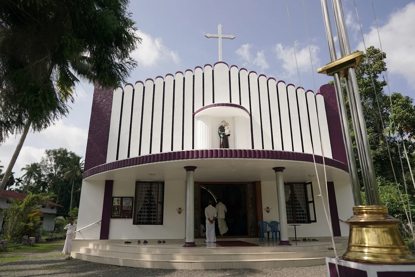 St.Antony Church – Chendrappinni East