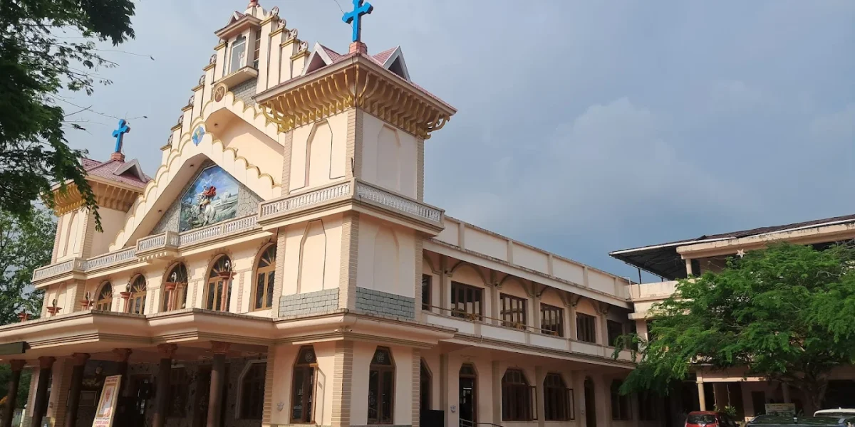 St.George Church – Pariyaram