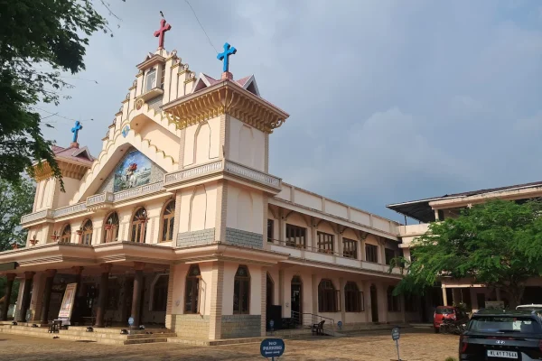 St.George Church – Pariyaram