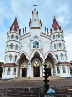St.George Church – Puthenvelikkara