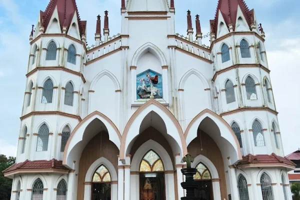 St.George Church – Puthenvelikkara