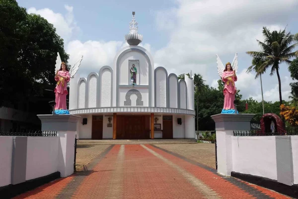 St.Mathews Church – Thumboor
