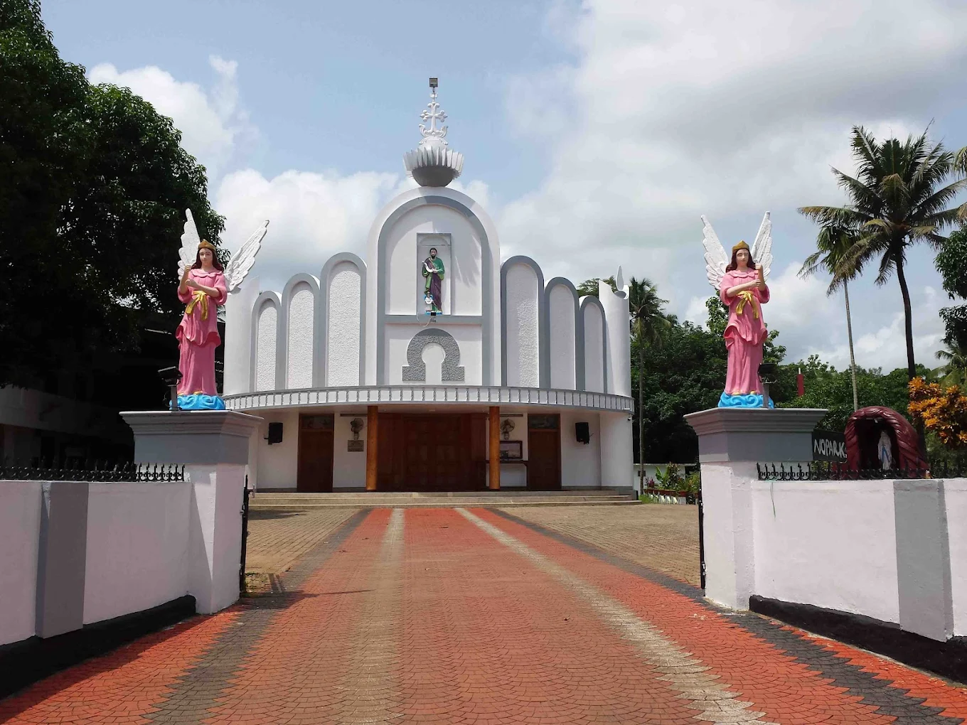 St.Mathews Church – Thumboor