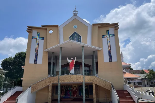 Sacred Heart Church – Chethipuzha