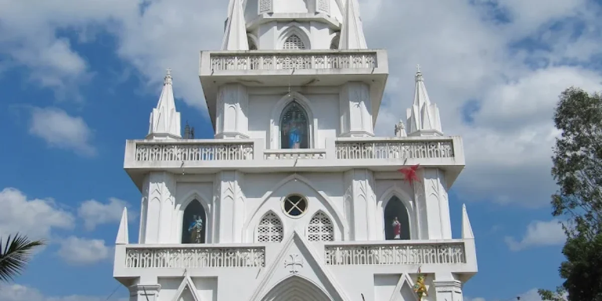 Sahaya Matha Alayam – Thirukalukundram (Salesians)