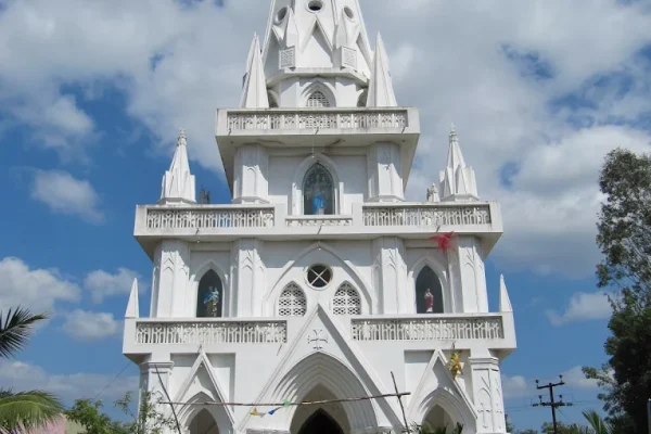 Sahaya Matha Alayam – Thirukalukundram (Salesians)
