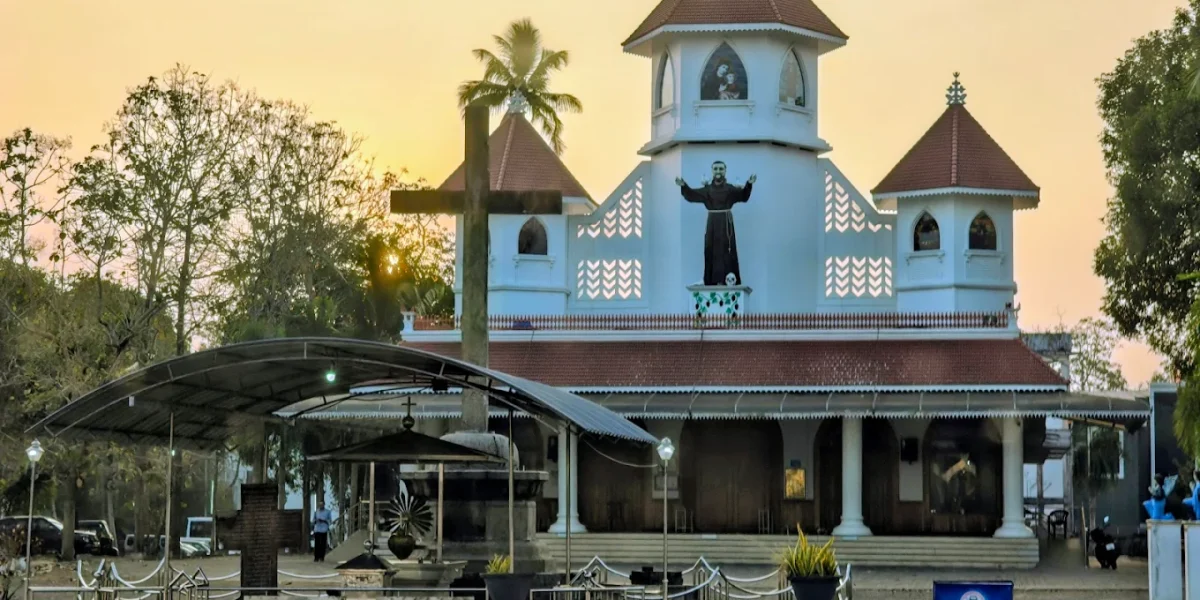 St.Francis Church – Poonthope