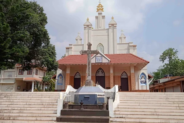 Assumption Church – Kurumpanadom