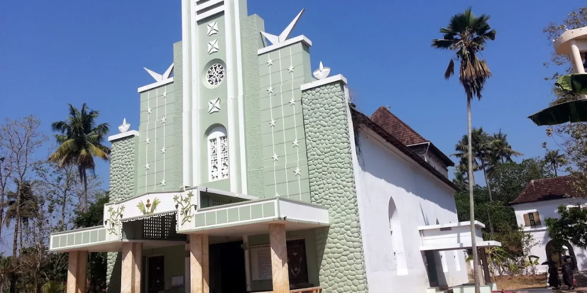Holy Cross Church – Chendamangalam