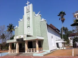 Holy Cross Church – Chendamangalam