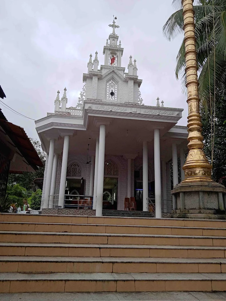 Holy Cross Church – Rajakoope