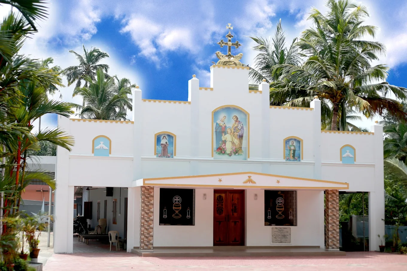 Holy Family Church – Deepthi Nagar