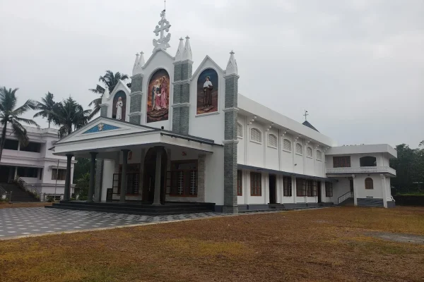 Holy Family Church – Edamon