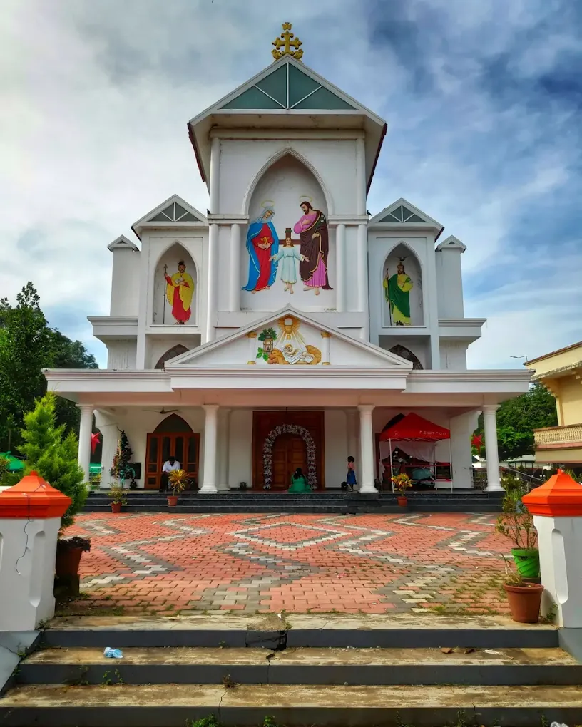 Holy Family Church – Kizhakkemithrakary