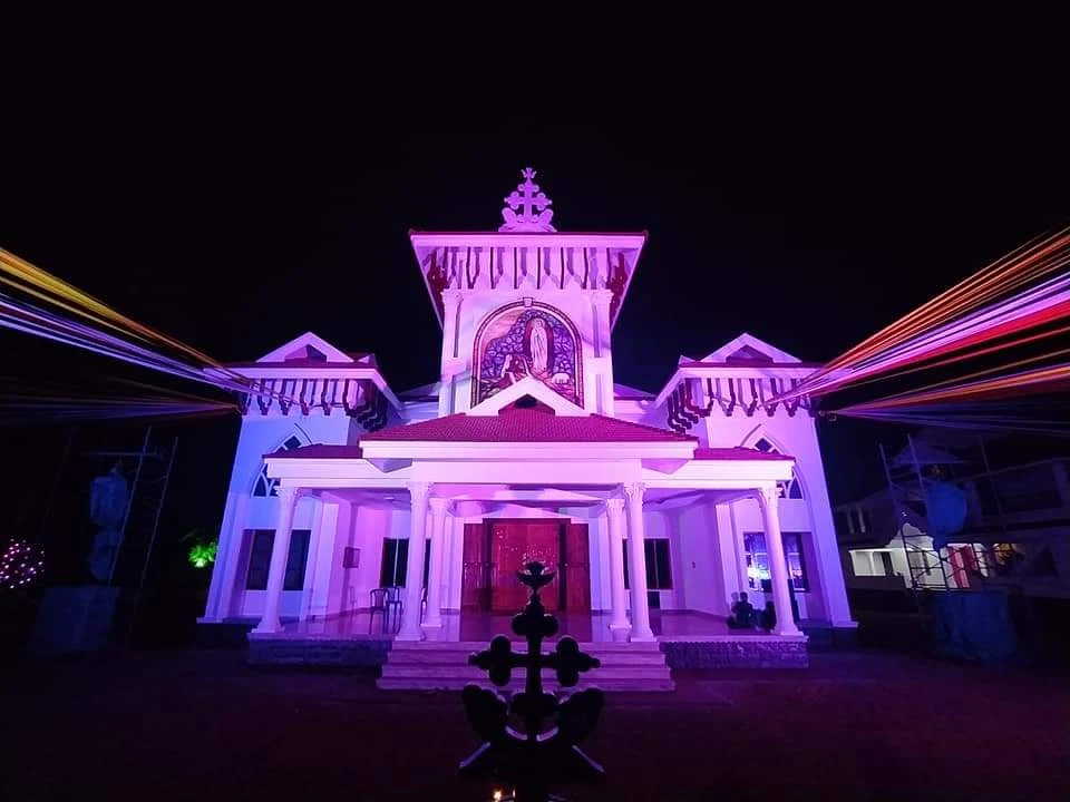 Lourdes Matha Church – Thazhathuvadakara