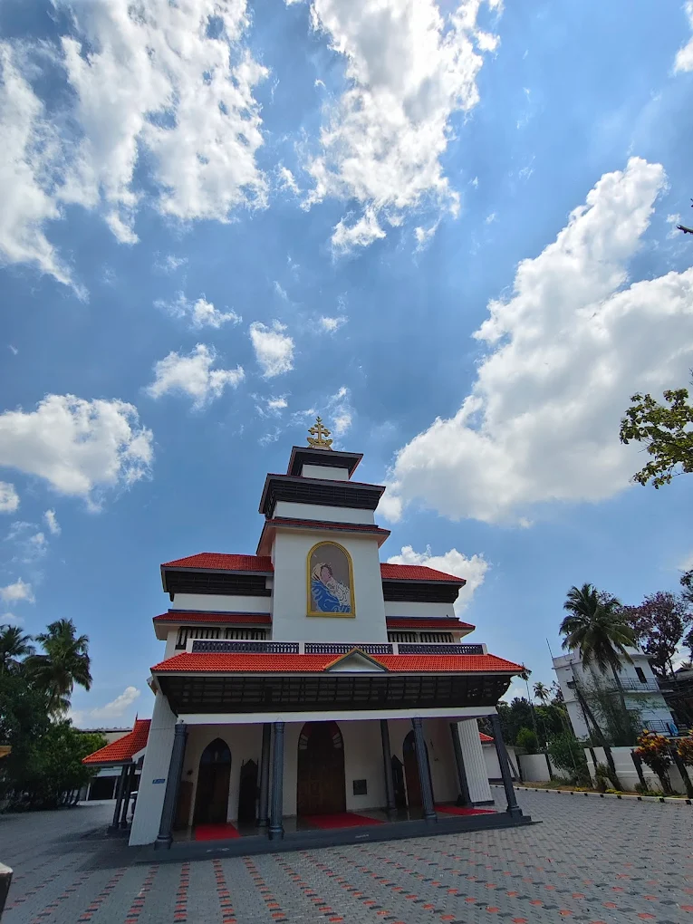 Our Lady of Lourdes Church – Pacha-Checkidikad