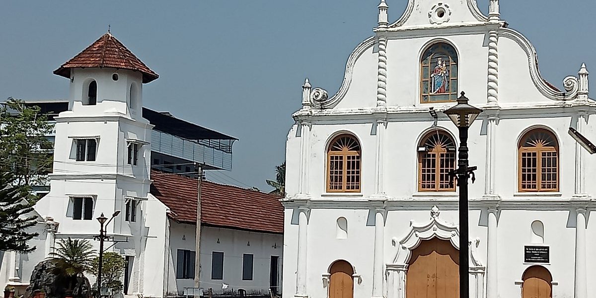 Queen of Missions Church – SRM Rd