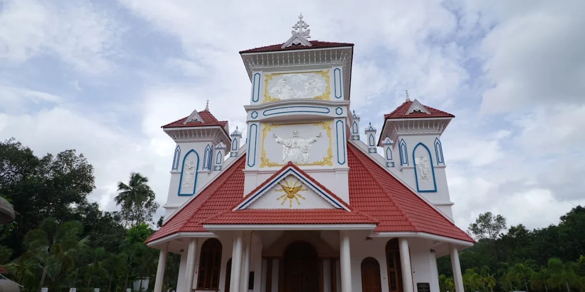 Sacred Heart Church – Karimpanakulam