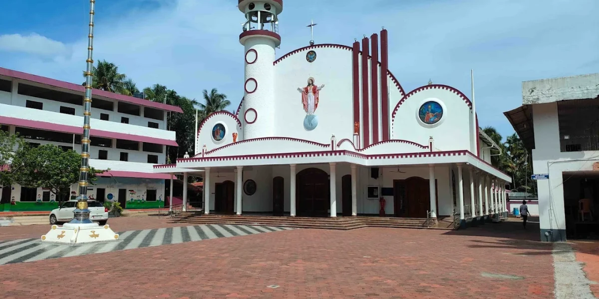 Sacred Heart Church – Thiruhrudayakunnu