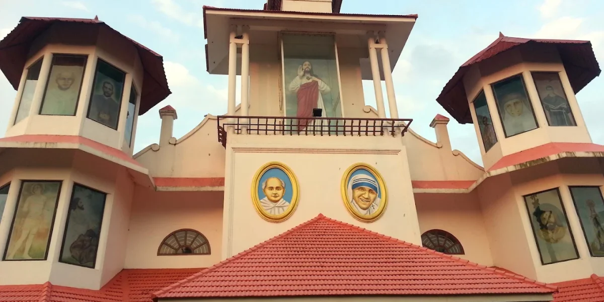 Sacred Heart Church – Thottuvathala