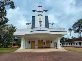 Sacred Heart Church – Valamangalam