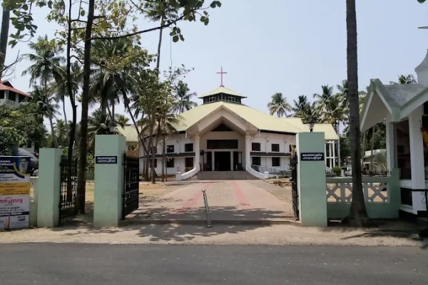 Sacred Heart Church – Vanibhathadam