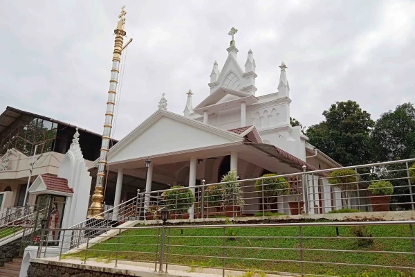 Sacred Heart Church – Thazhathangady