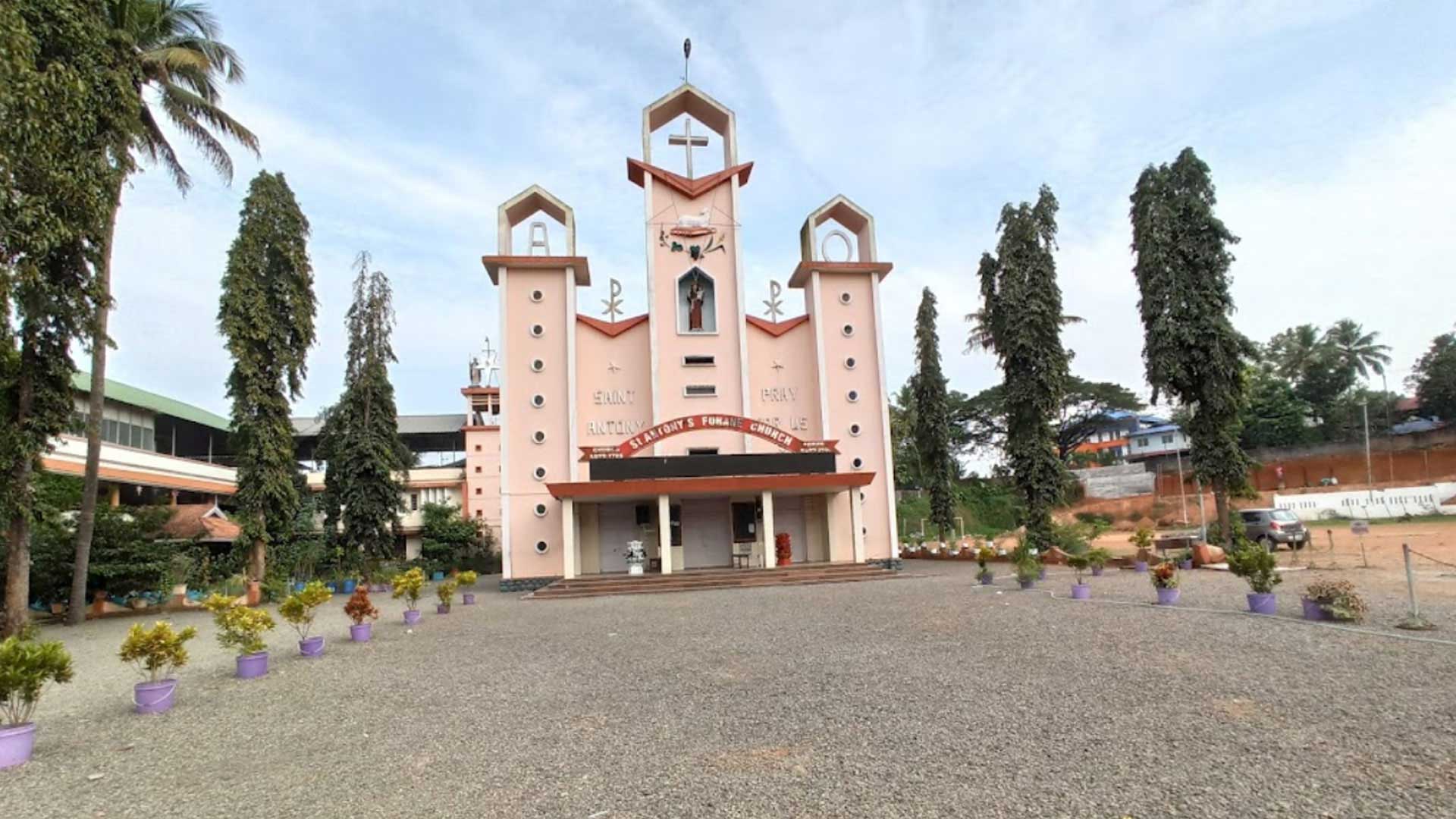 St. Antony Church – Kizhakkambalam