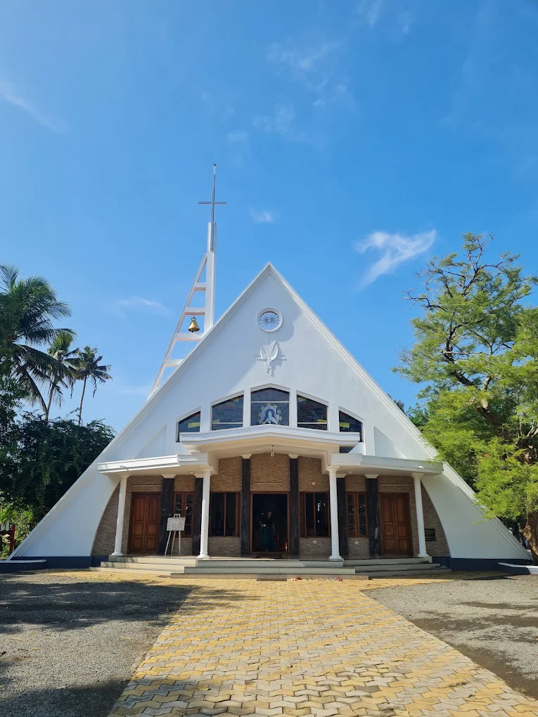 St.Theresa Church – Pakkil