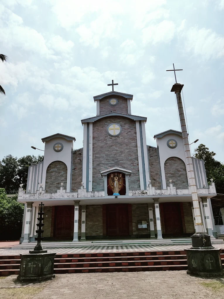 St. Mary Church – Ayyampuzha
