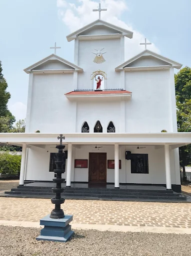 St.Thomas Church – Ezhattumugham