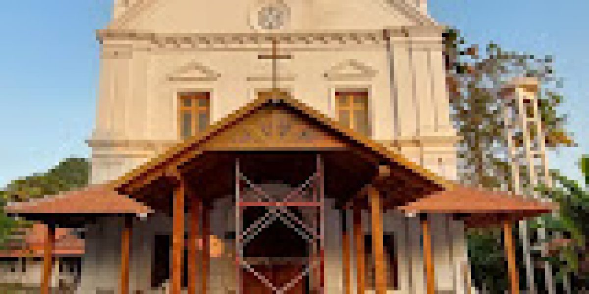 Holy Cross Church – Chendamangalam