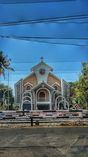 Sacred Heart Church – Vaduthala