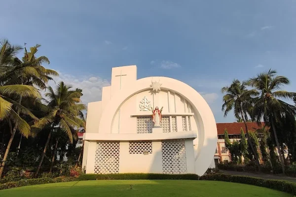 Sacred Heart Church – Thevara