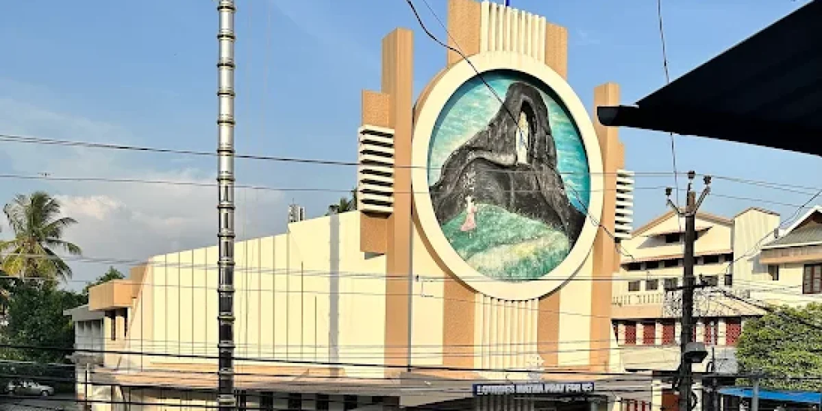 Our Lady of Lourdes Church – Perumanoor