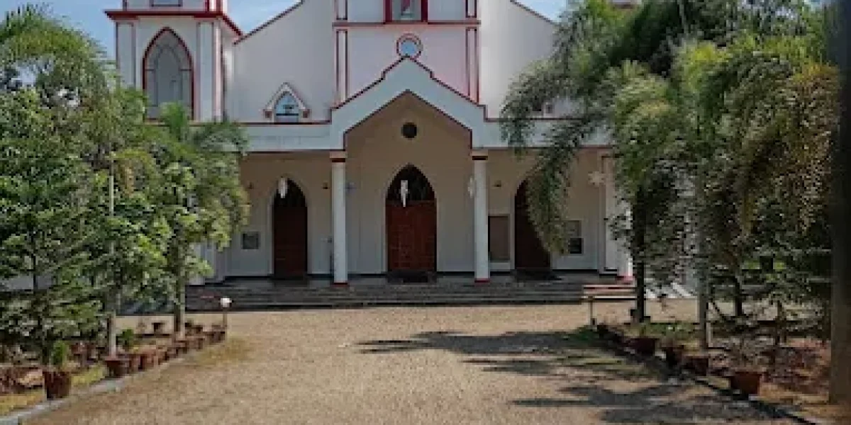 Sacred Heart Church – Vayalar