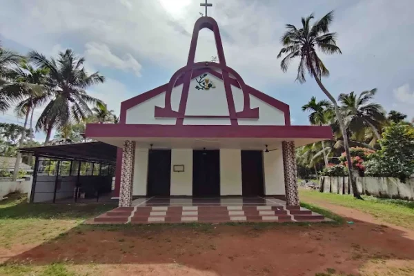 St. Antony Church – Kodamthuruthu