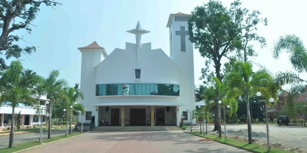 Little Flower Church – Cherupushpalayam