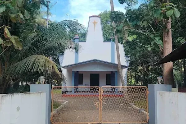 St. Mary Church – Edayazham East
