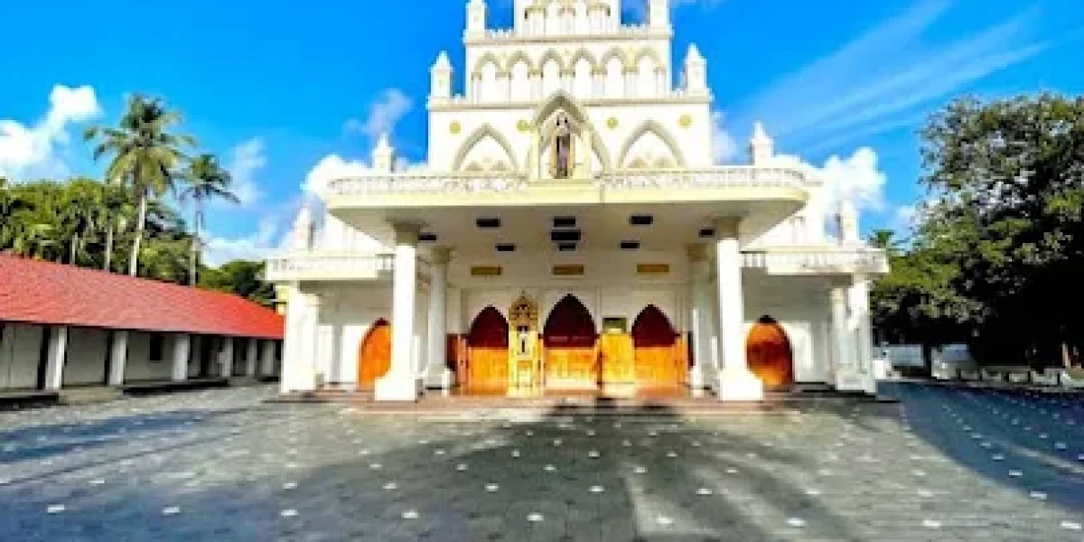 Little Flower Church – Nadel