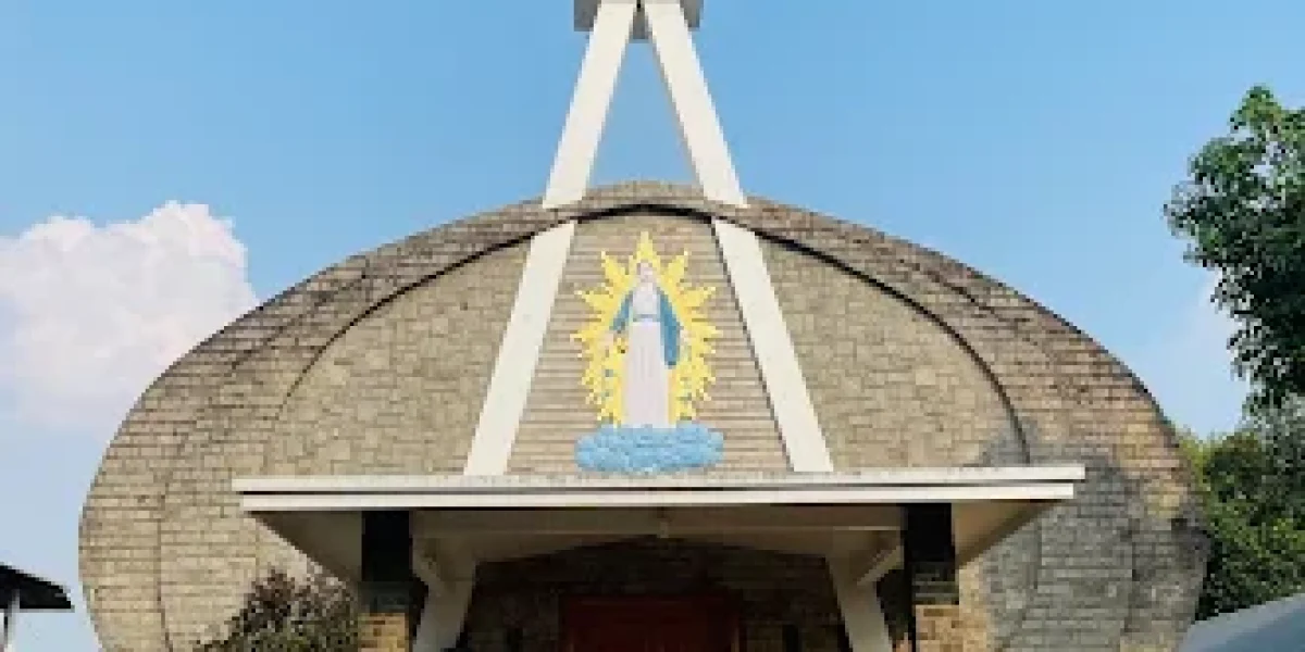 Mary Immaculate Church – Mevelloor
