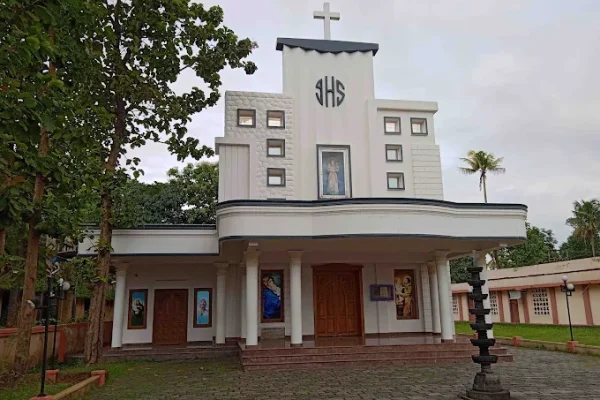 Infant Jesus Church – Irimpanam