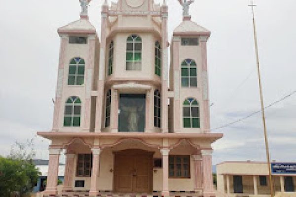 Our Lady of Health Church – Pungavadi