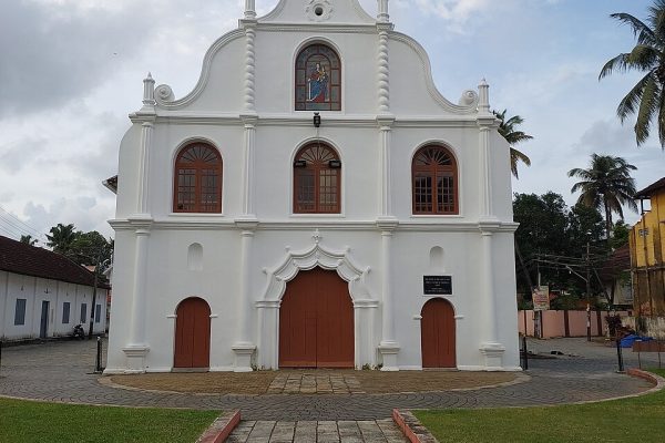 Our Lady Of Hope Church – Vypeen